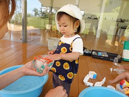 水あそび (10)