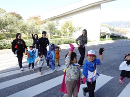 ハロウィンパレード (12)