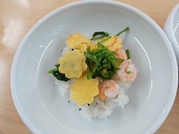 桃の節句・クッキング (96)